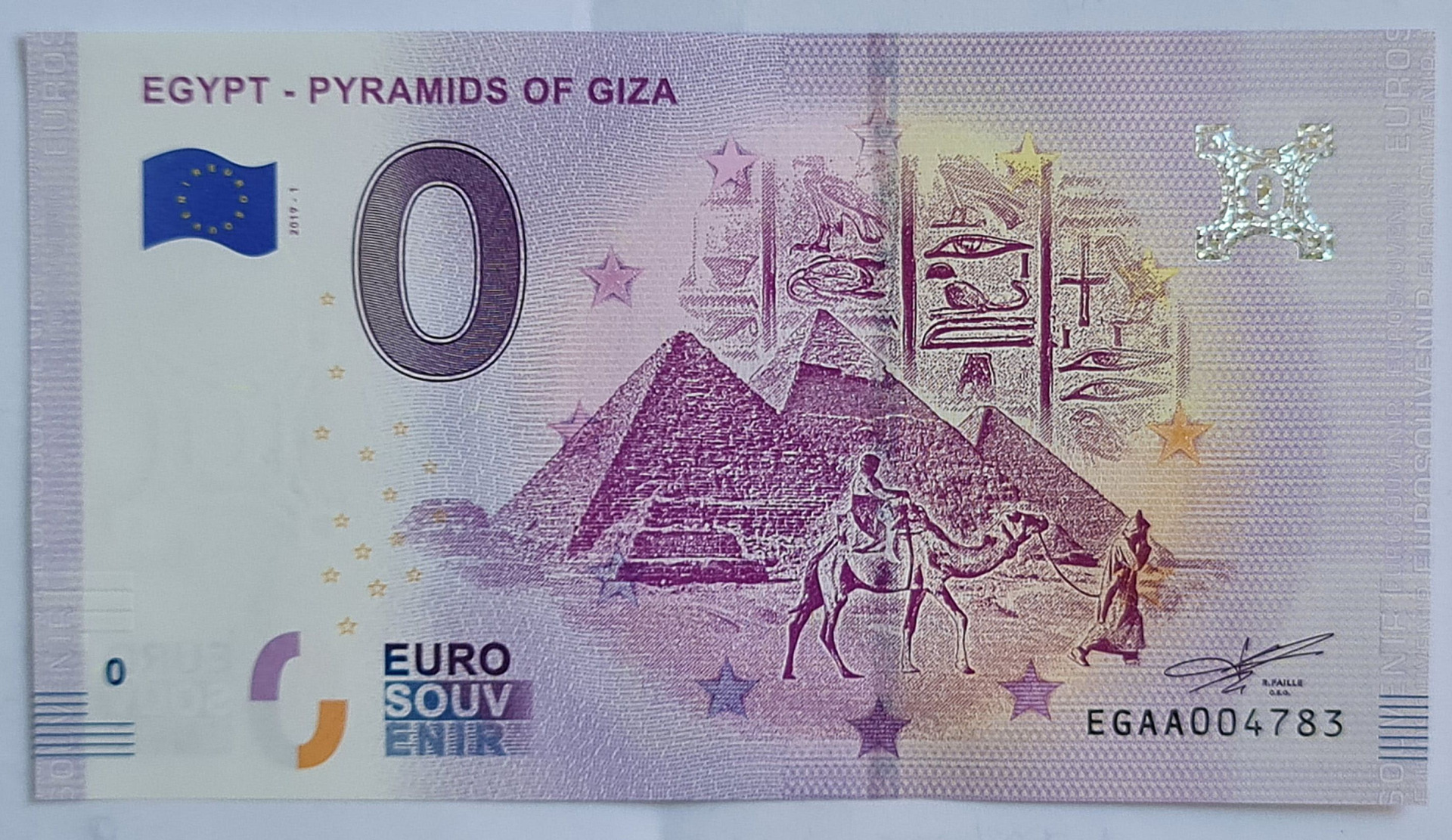 EGYPT - PYRAMIDS OF GIZA
