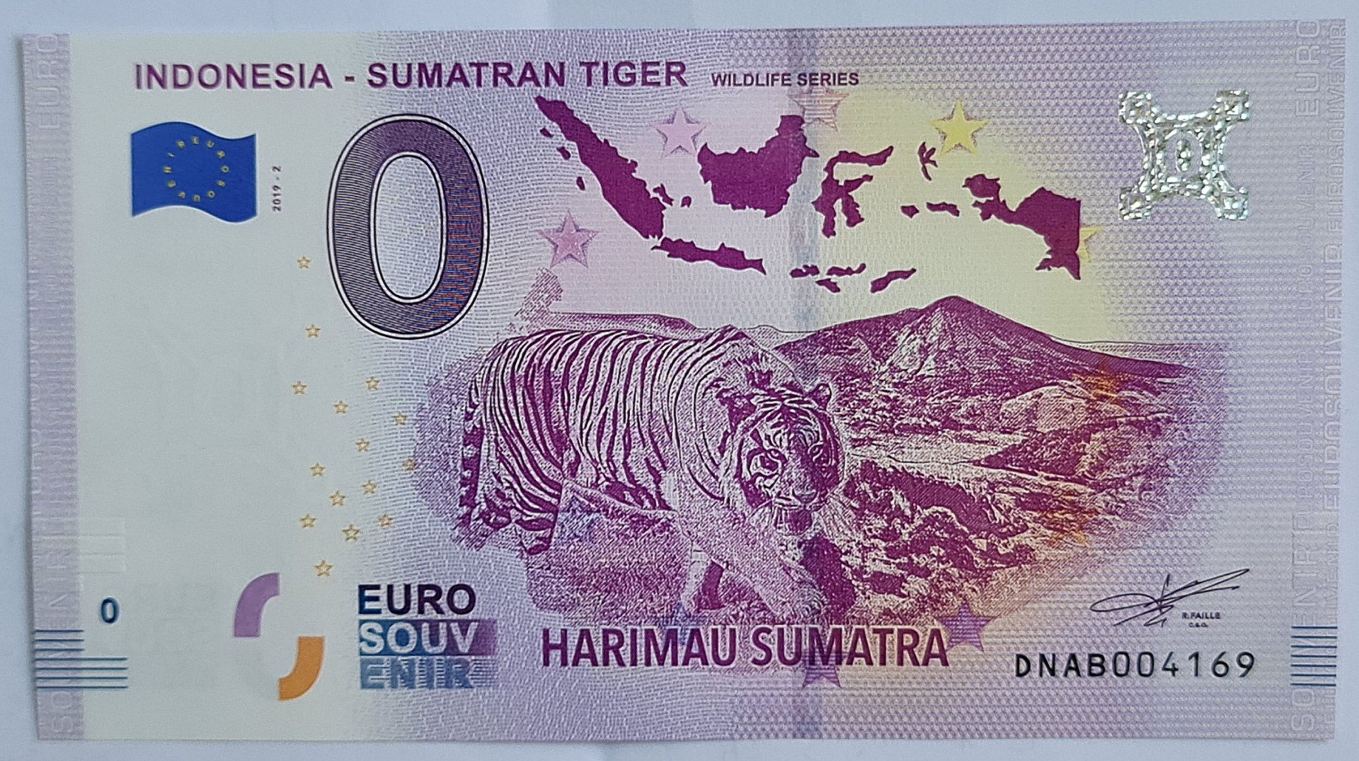 INDONESIA - SUMATRAN TIGER WILDLIFE SERIES