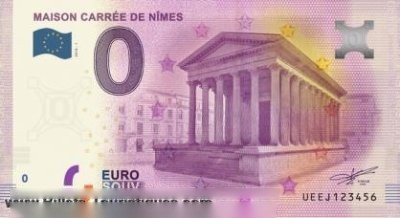 MAISON CARRÉE DE NÎMES