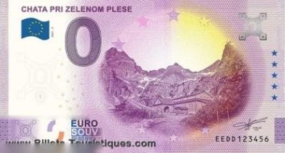 CHATA PRI ZELENOM PLESE