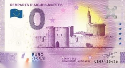 REMPARTS D'AIGUES-MORTES CENTRE DES MONUMENTS NATIONAUX