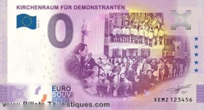 KIRCHENRAUM FÜR DEMONSTRANTEN