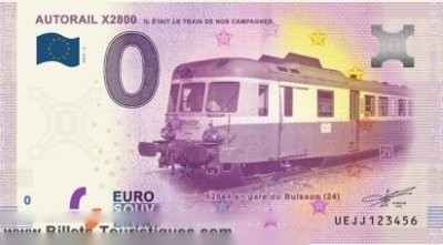 AUTORAIL X2800 - IL ETAIT LE TRAIN DE NOS CAMPAGNES X2844 EN GARE DU BUISSON (24)