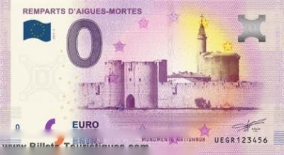 REMPARTS D'AIGUES-MORTES CENTRE DES MONUMENTS NATIONAUX