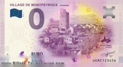 VILLAGE DE MONTPEYROUX AUVERGNE