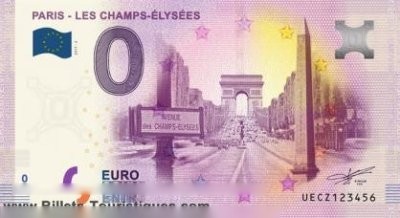 PARIS - LES CHAMPS ELYSÉES